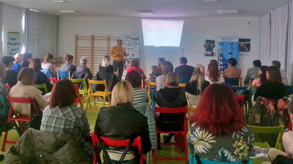 Nenad Zuber - predstavljanje priručnika Prometna preventiva od najranije dobi